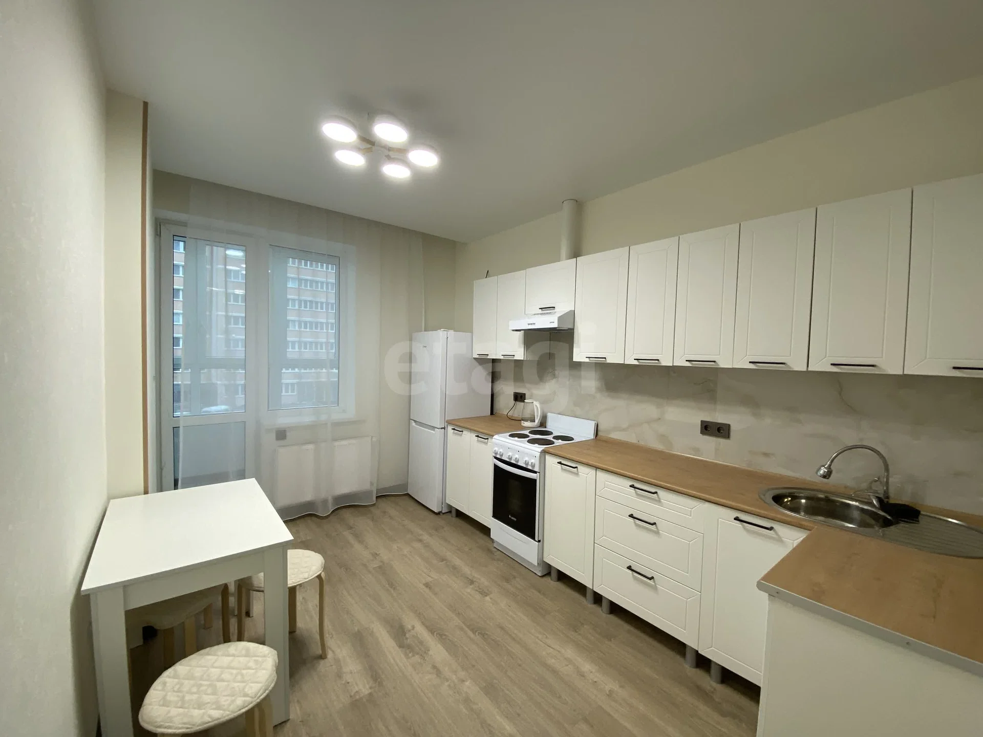 1-к квартира, 36м² (улица имени Героя Георгия Бочарникова, 4к1) - миниатюра 5