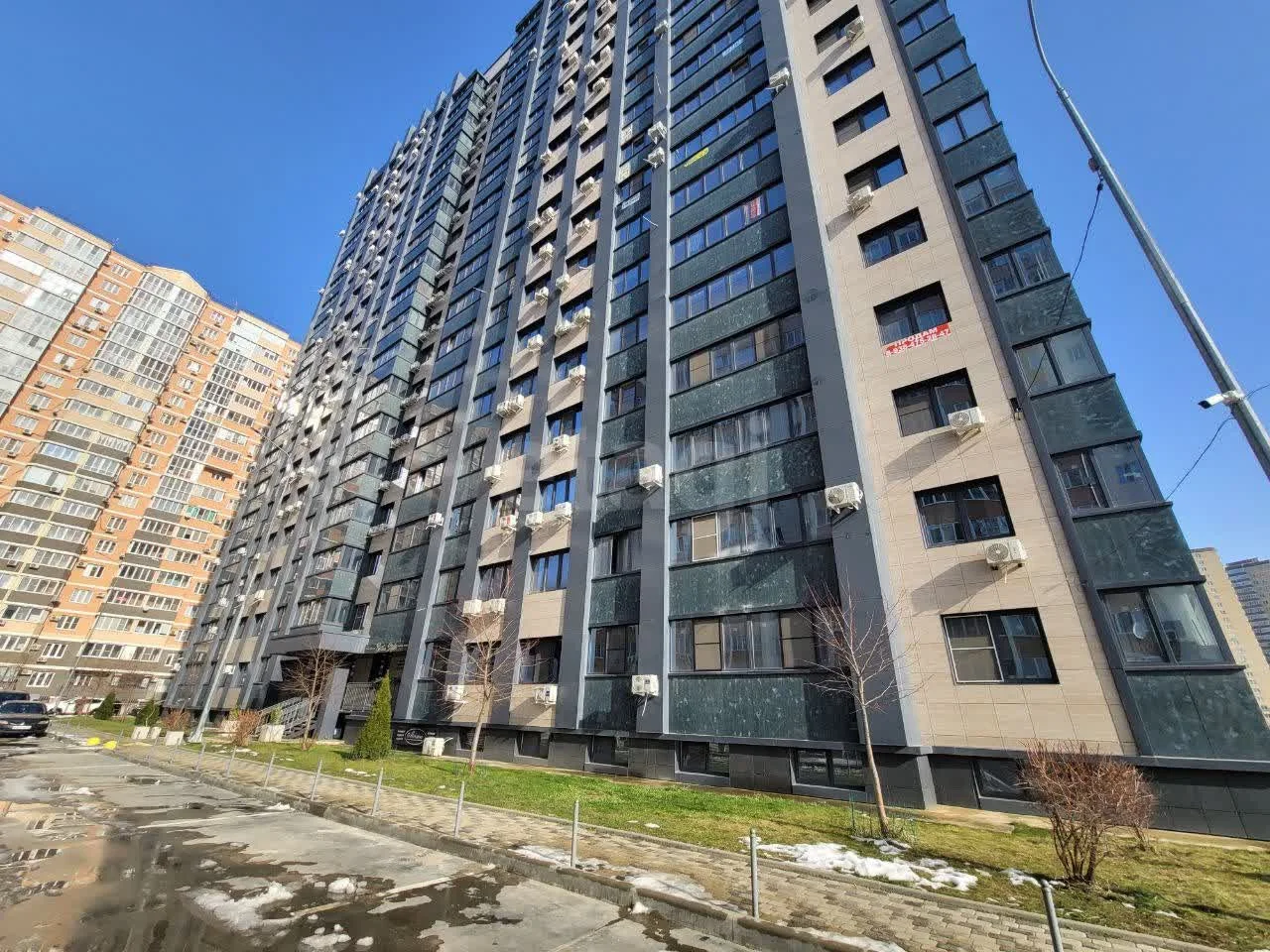 2-к квартира, 60.2м² (Домбайская улица, 10/2) - миниатюра 3