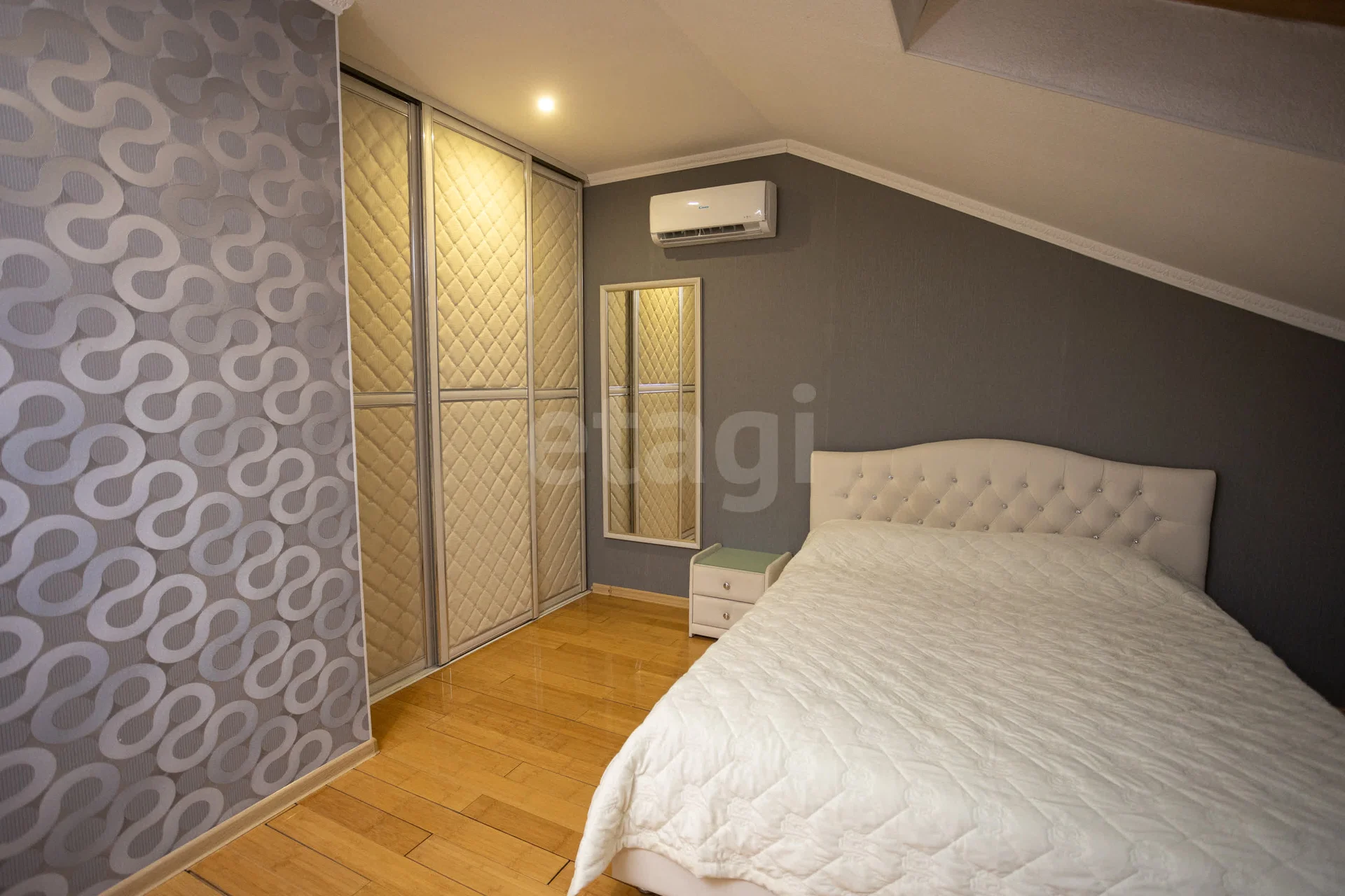 2-к квартира, 101м² (улица Ивана Рослого, 18к3) - миниатюра 32