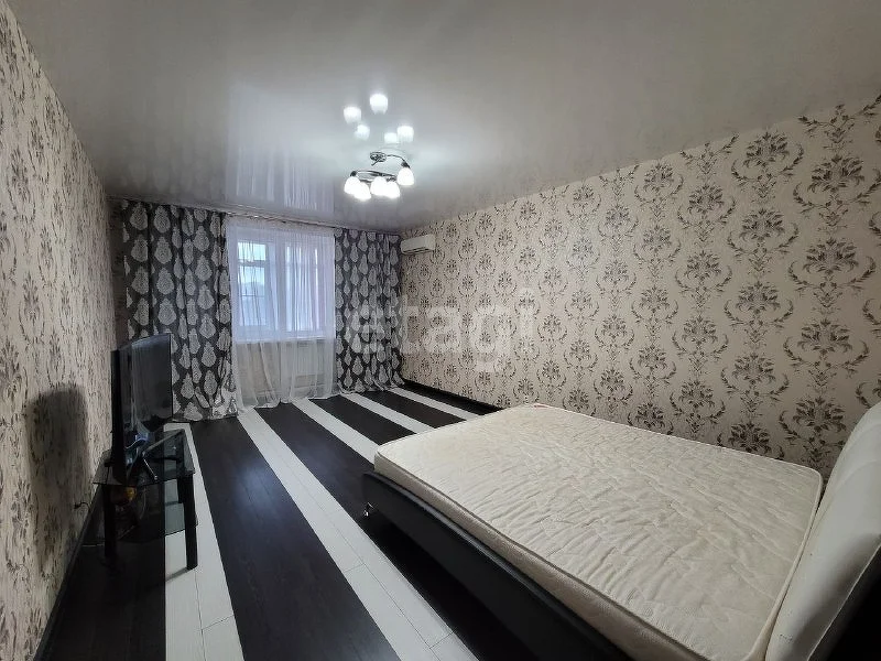 3-к квартира, 112.7м² (улица имени Г.М. Плотниченко, 57) - изображение 1