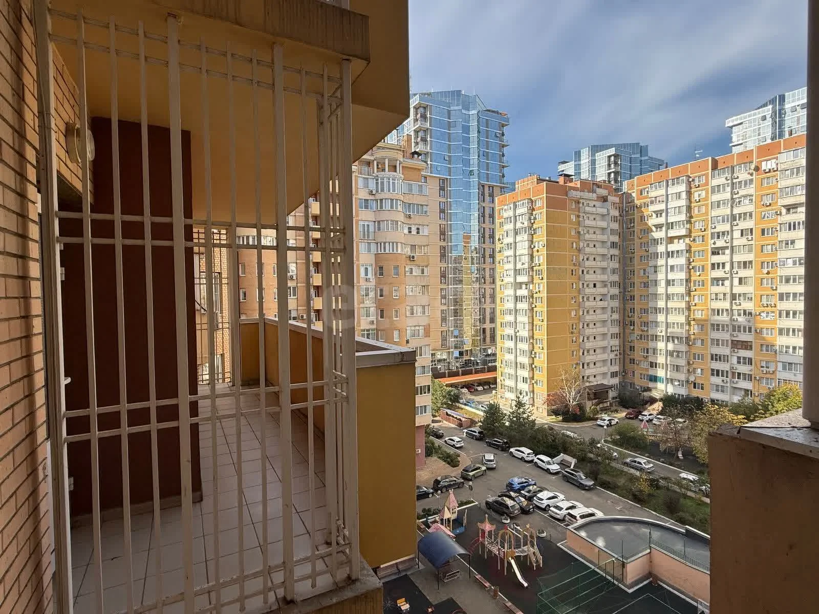 3-к квартира, 111м² (улица Атарбекова, 5) - миниатюра 32