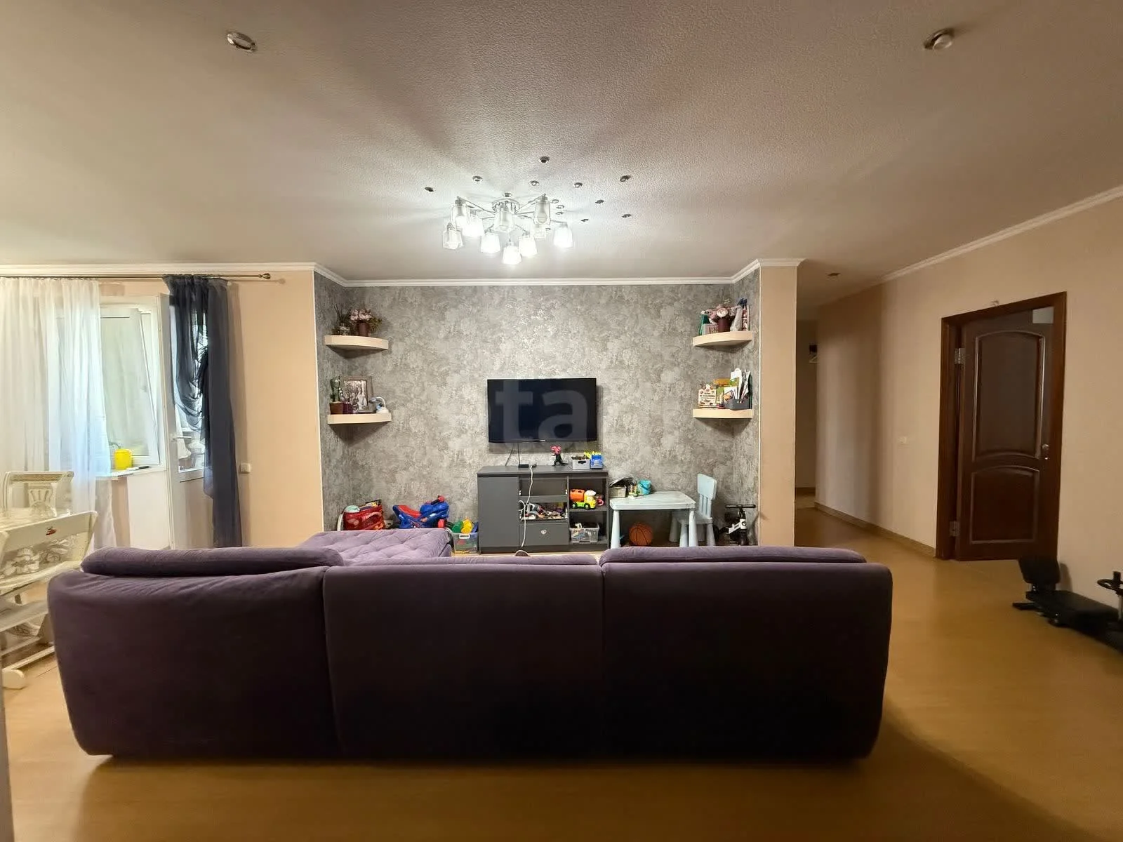3-к квартира, 111м² (улица Атарбекова, 5) - миниатюра 9
