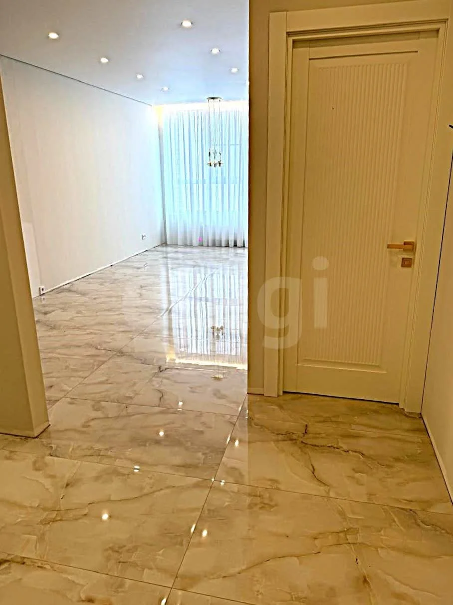 2-к квартира, 70м² (улица Григория Булгакова, 10) - миниатюра 4