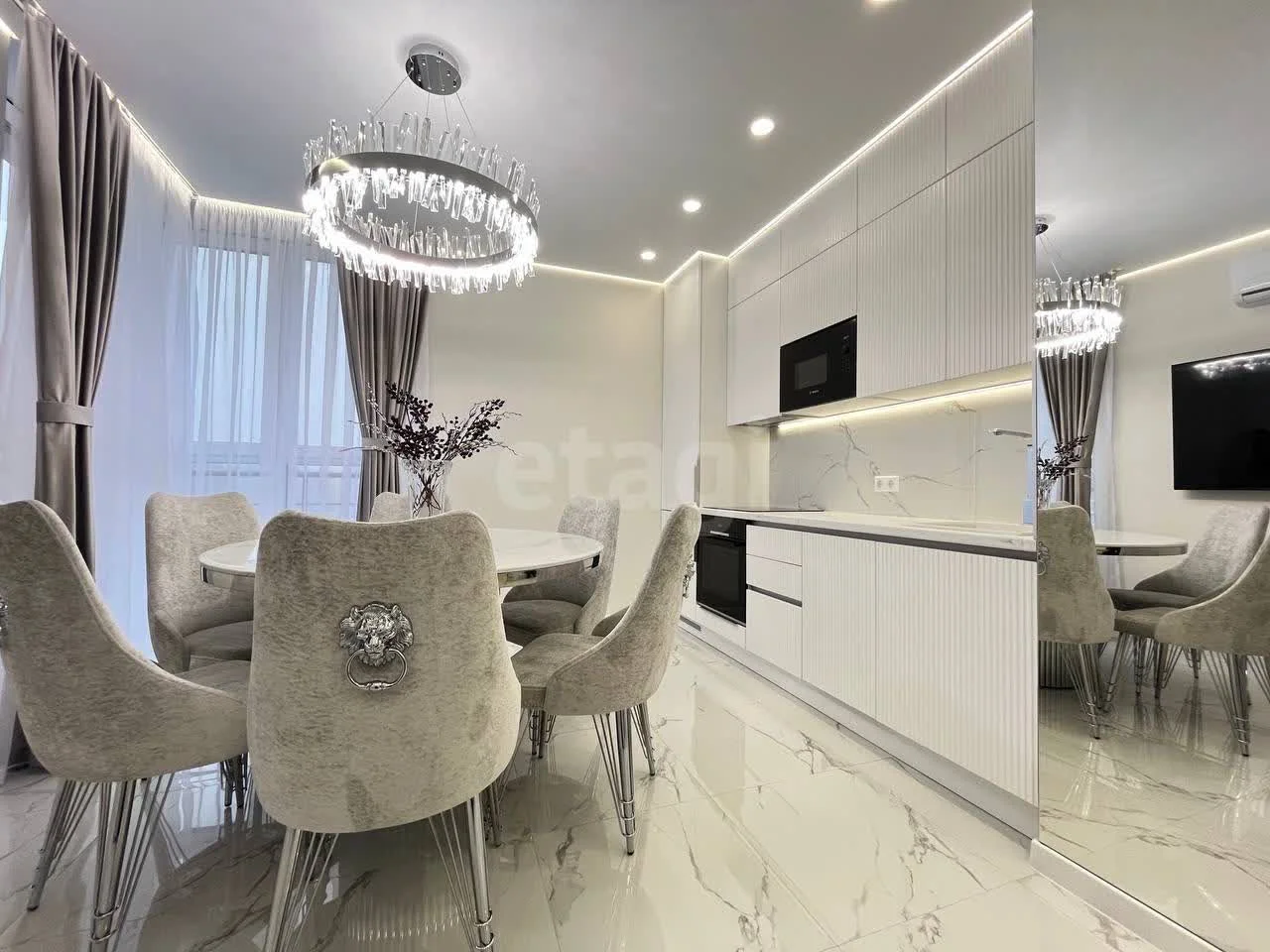 2-к квартира, 61м² (улица Ивана Беличенко, 90к1) - изображение 1