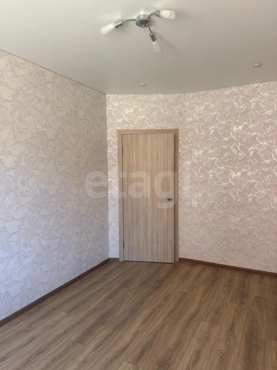 1-к квартира, 31.7м² (улица имени Петра Анжу, 14) - миниатюра 6