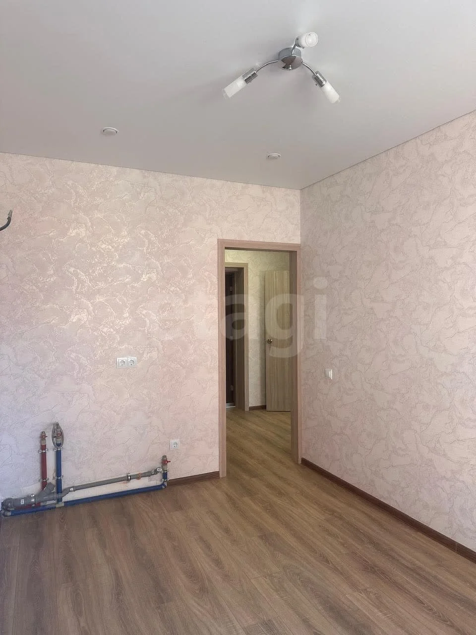 1-к квартира, 31.7м² (улица имени Петра Анжу, 14) - миниатюра 7