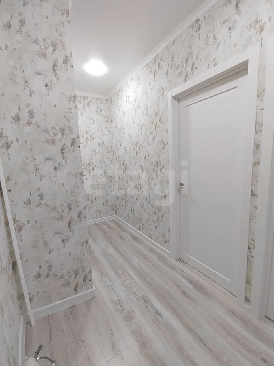 1-к квартира, 32.6м² (Тепличная улица, 62/1к4) - миниатюра 4