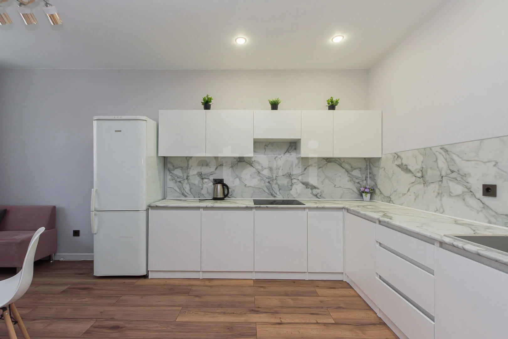 2-к квартира, 50.9м² (улица Ивана Беличенко, 103) - миниатюра 3