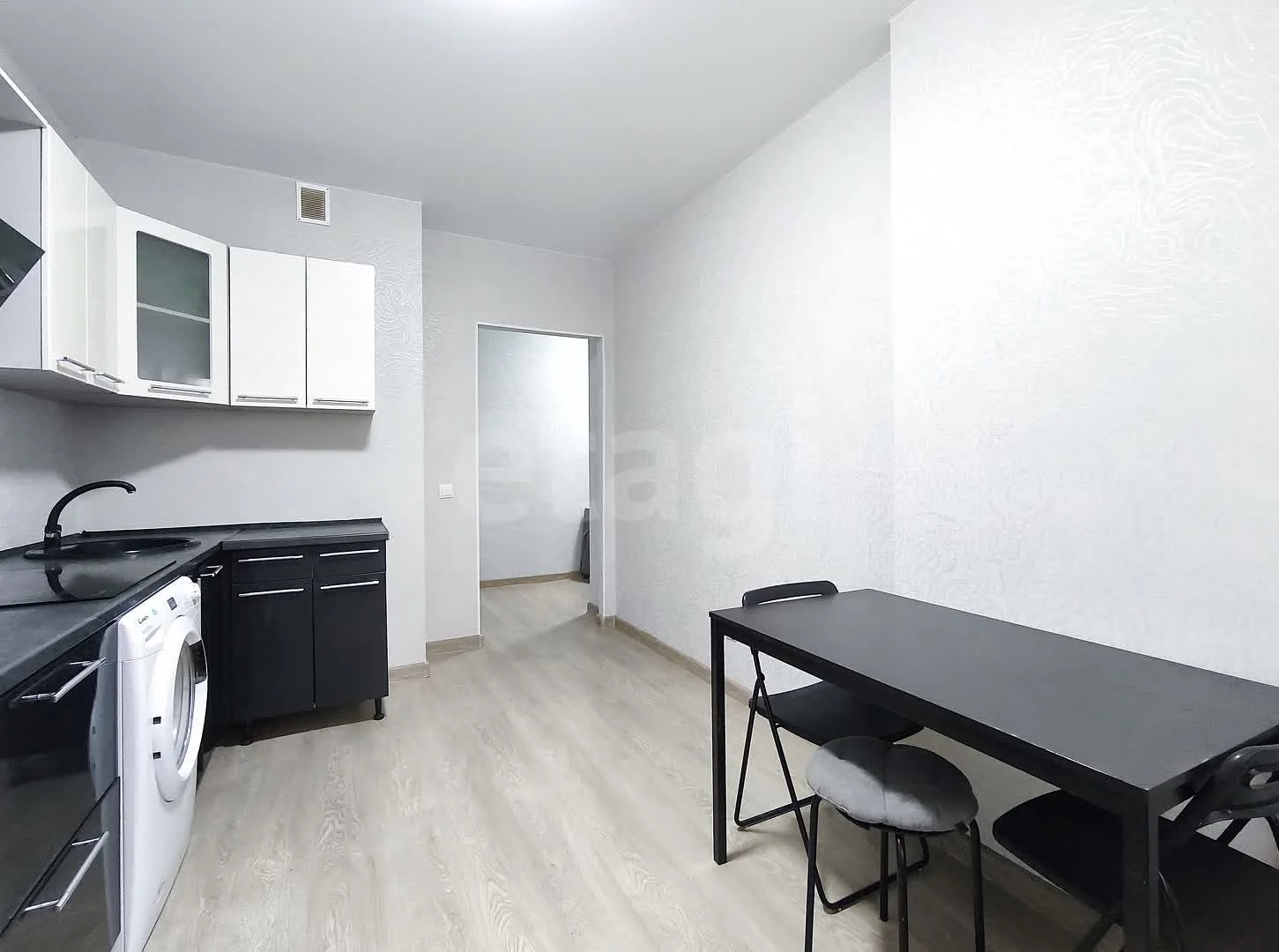 1-к квартира, 35.3м² (улица Ивана Беличенко, 90к2) - миниатюра 9