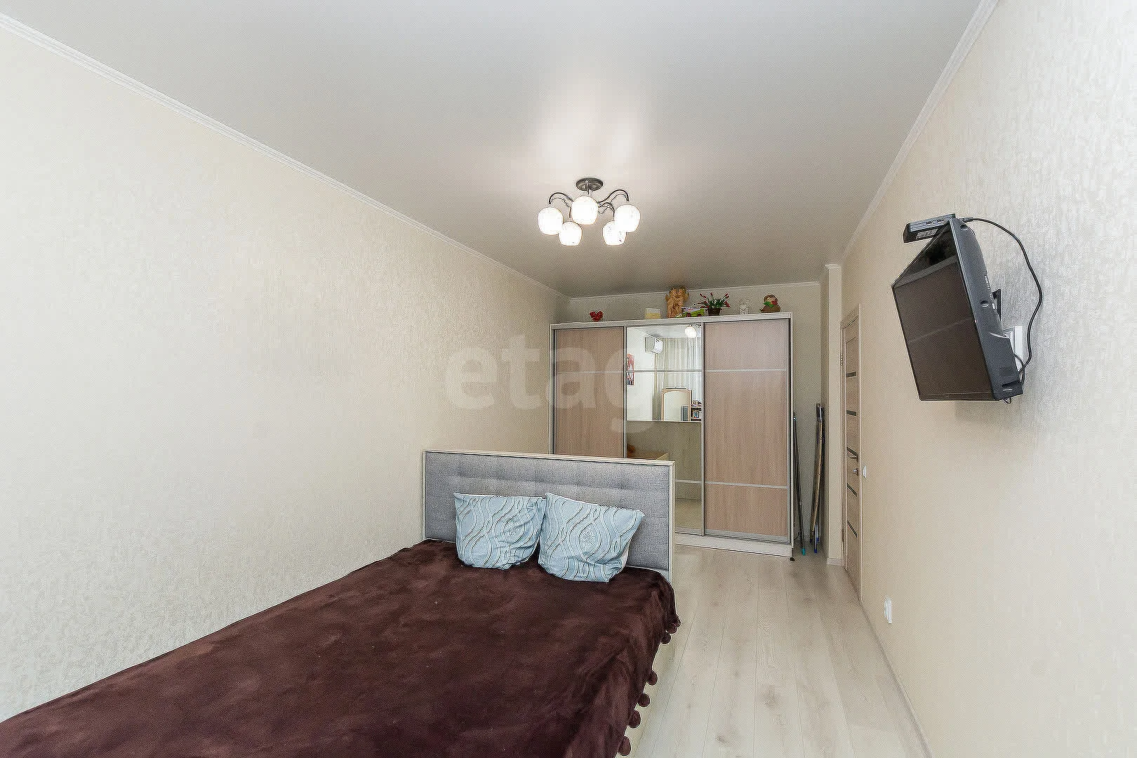 2-к квартира, 48.5м² (улица Цезаря Куникова, 24к3) - миниатюра 6
