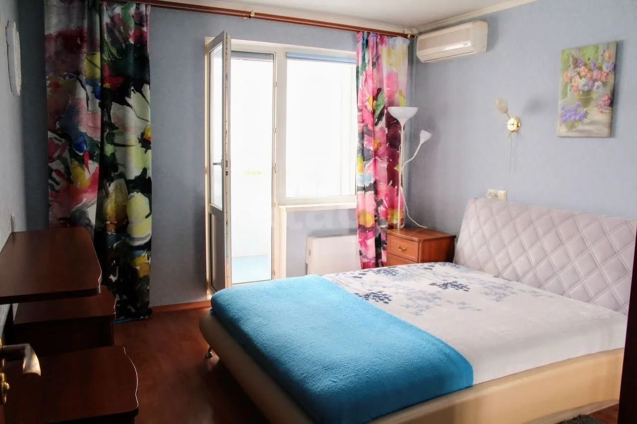 3-к квартира, 96.4м² (проспект Чекистов, 38) - миниатюра 6