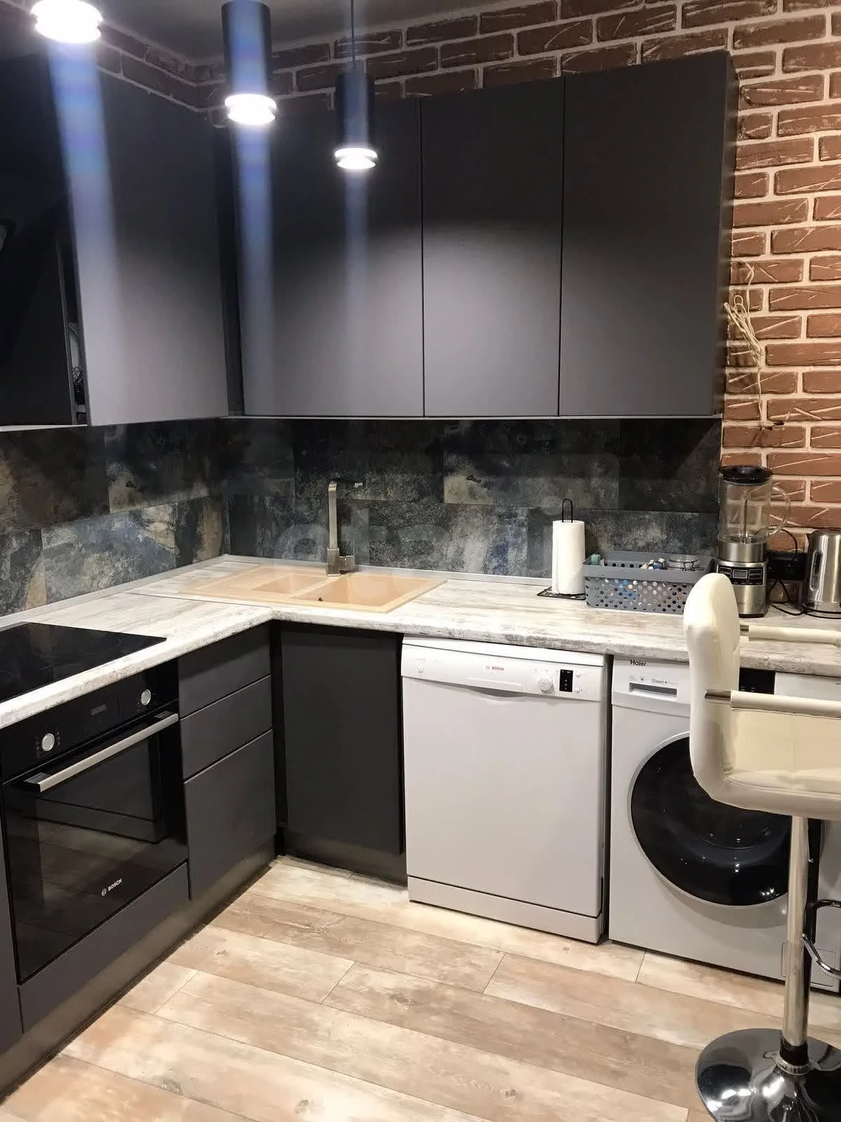 2-к квартира, 73м² (Кадетская улица, 9) - миниатюра 6