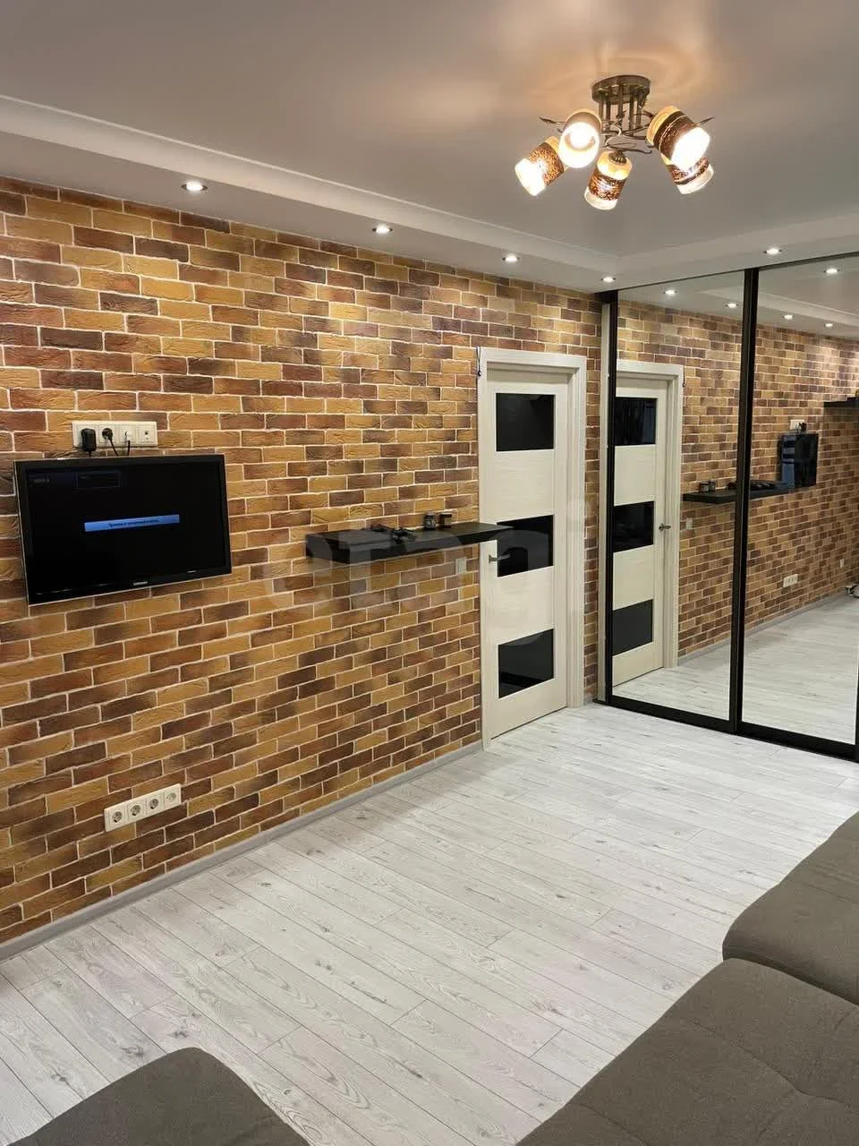 2-к квартира, 58м² (улица им. Героя Сарабеева В.И., 7) - миниатюра 4