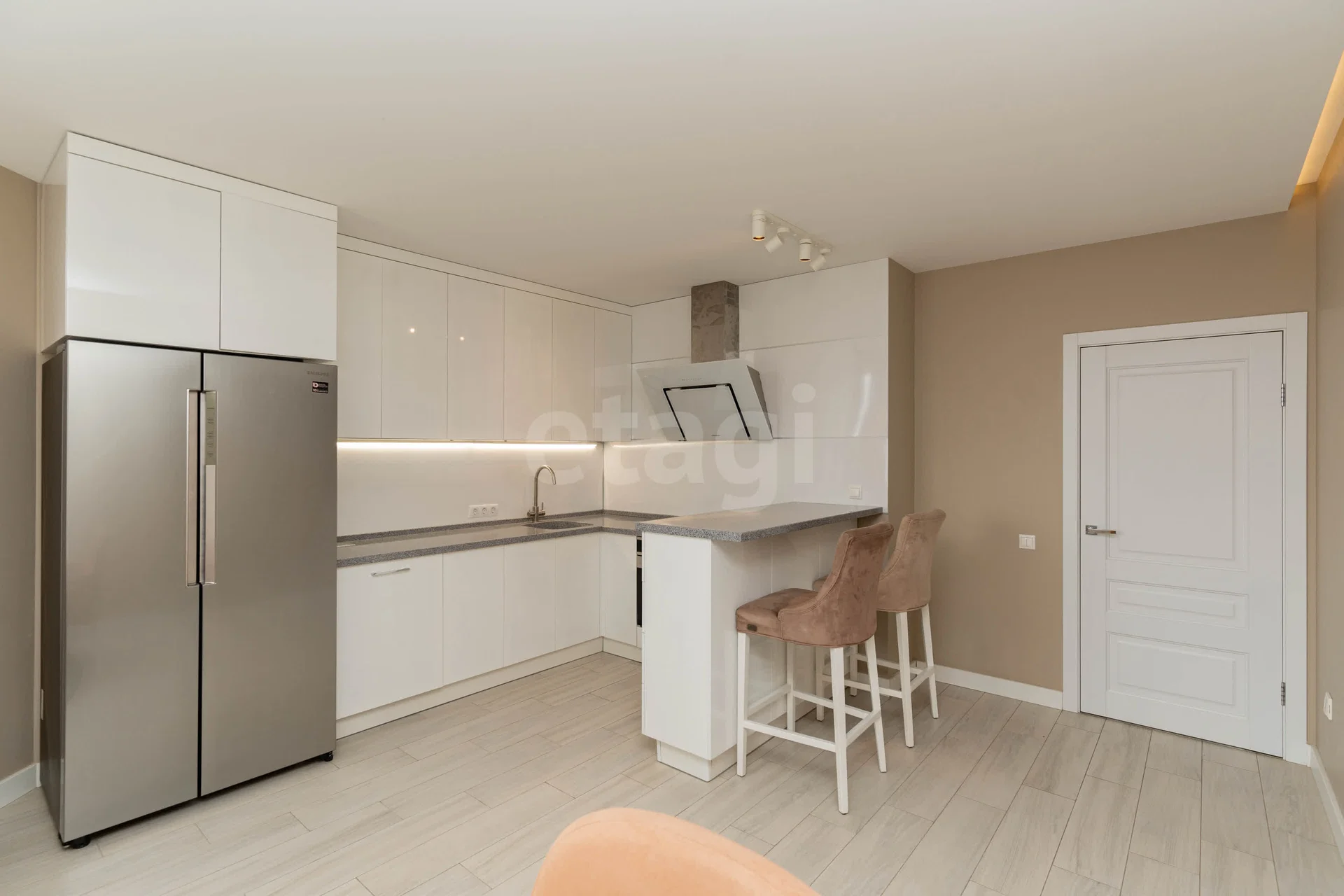 2-к квартира, 100.8м² (Промышленная улица, 49/1) - миниатюра 8