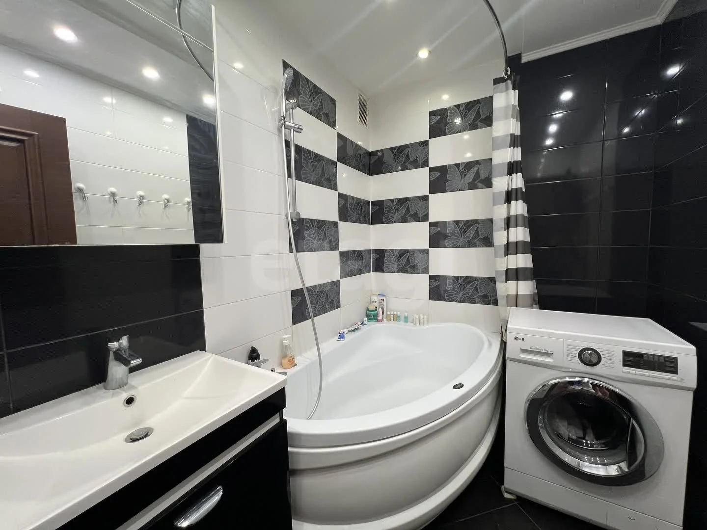 2-к квартира, 67.1м² (улица Димитрова, 3/2) - миниатюра 12