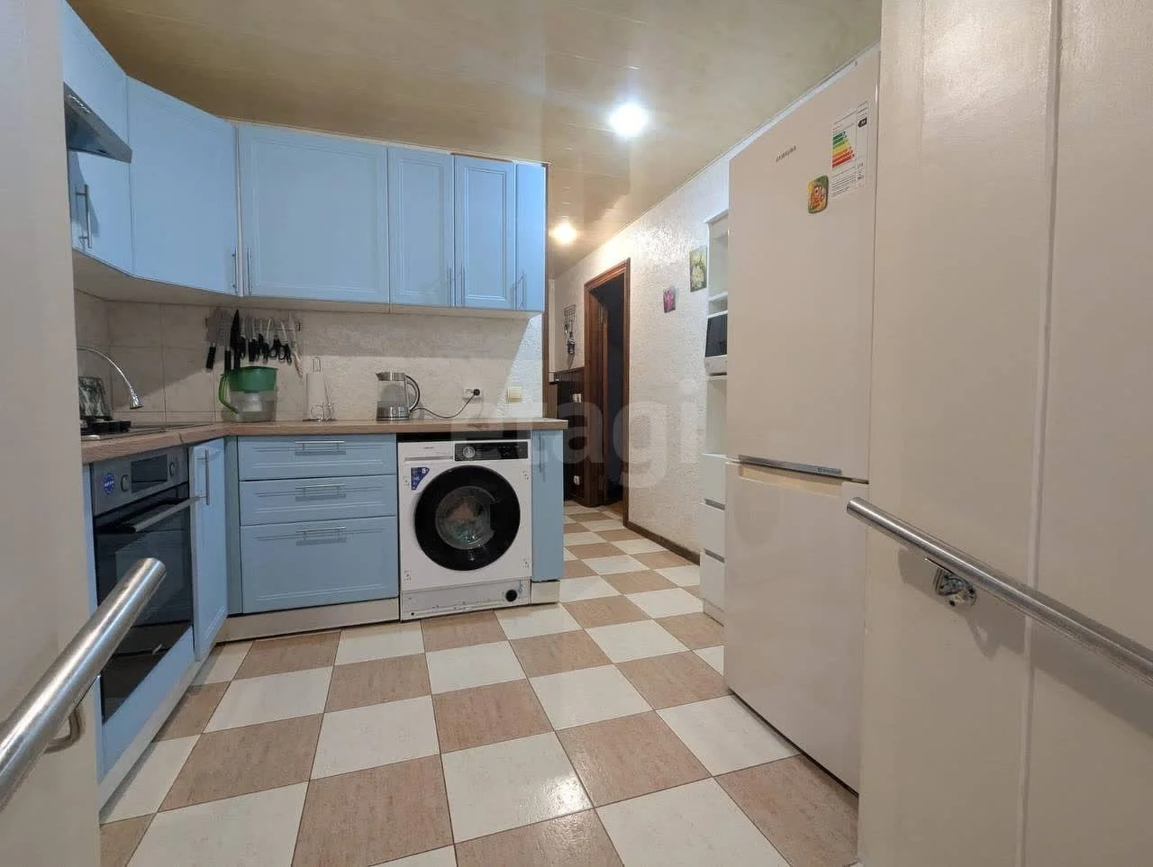 3-к квартира, 56.3м² (Уральская улица, 172) - миниатюра 5
