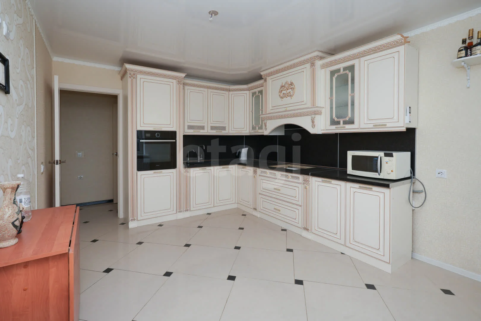3-к квартира, 87.4м² (улица имени Николая Семеновича Котлярова, 21) - изображение 1