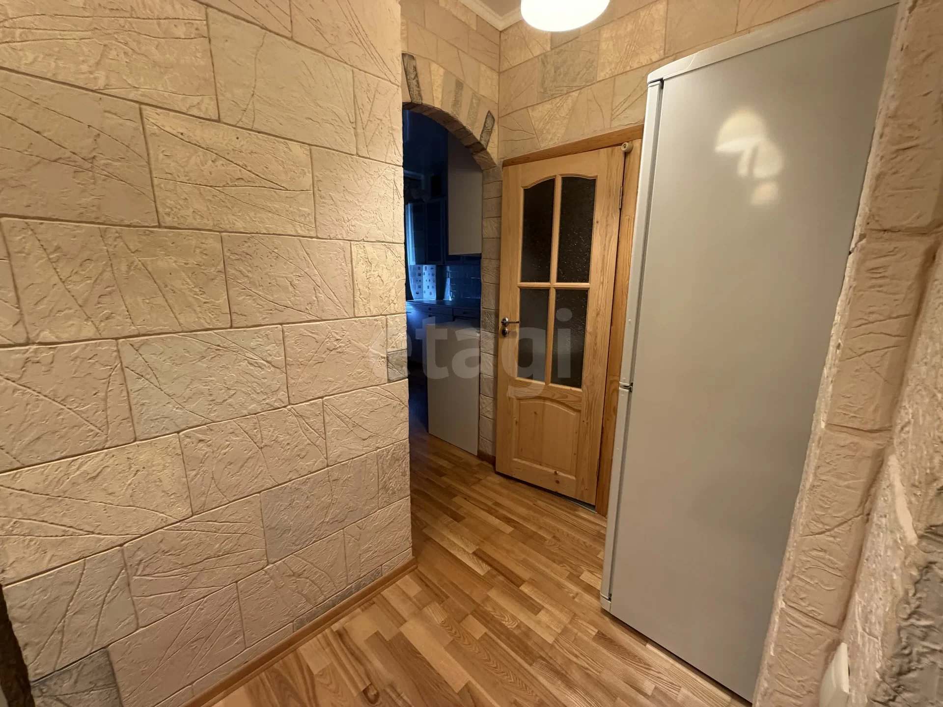1-к квартира, 40м² (Береговая улица, 2/5) - миниатюра 8