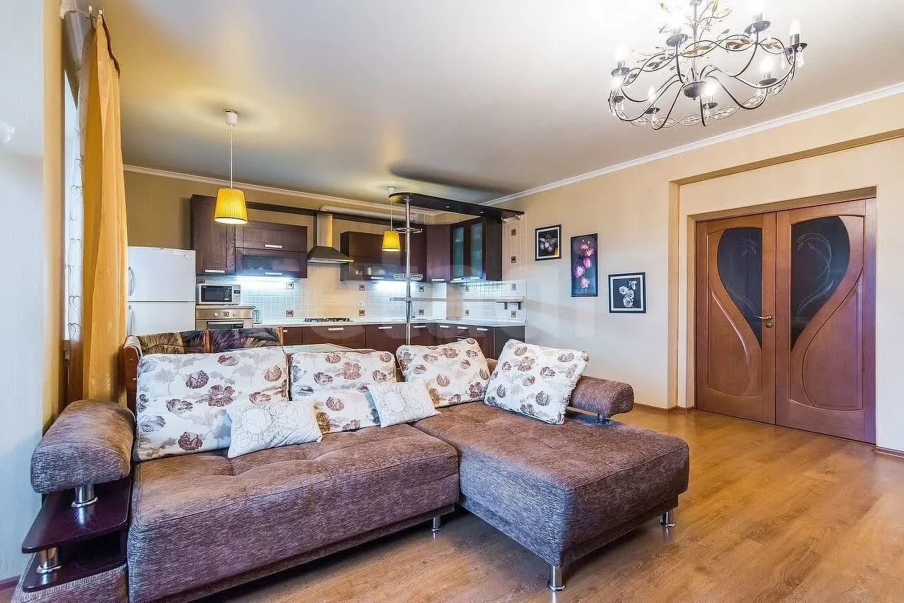 3-к квартира, 115.2м² (улица имени Сергея Есенина, 61) - миниатюра 2