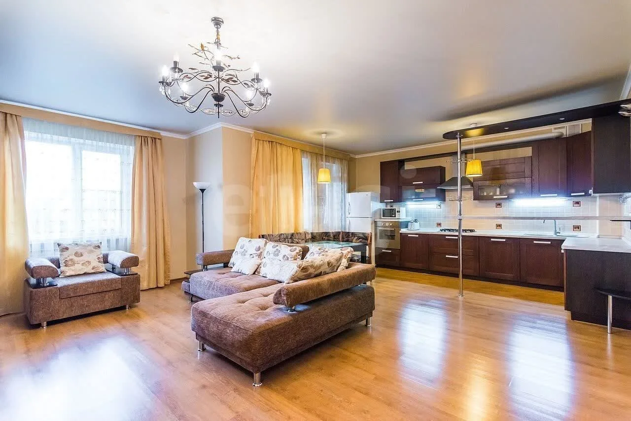 3-к квартира, 115.2м² (улица имени Сергея Есенина, 61) - миниатюра 3