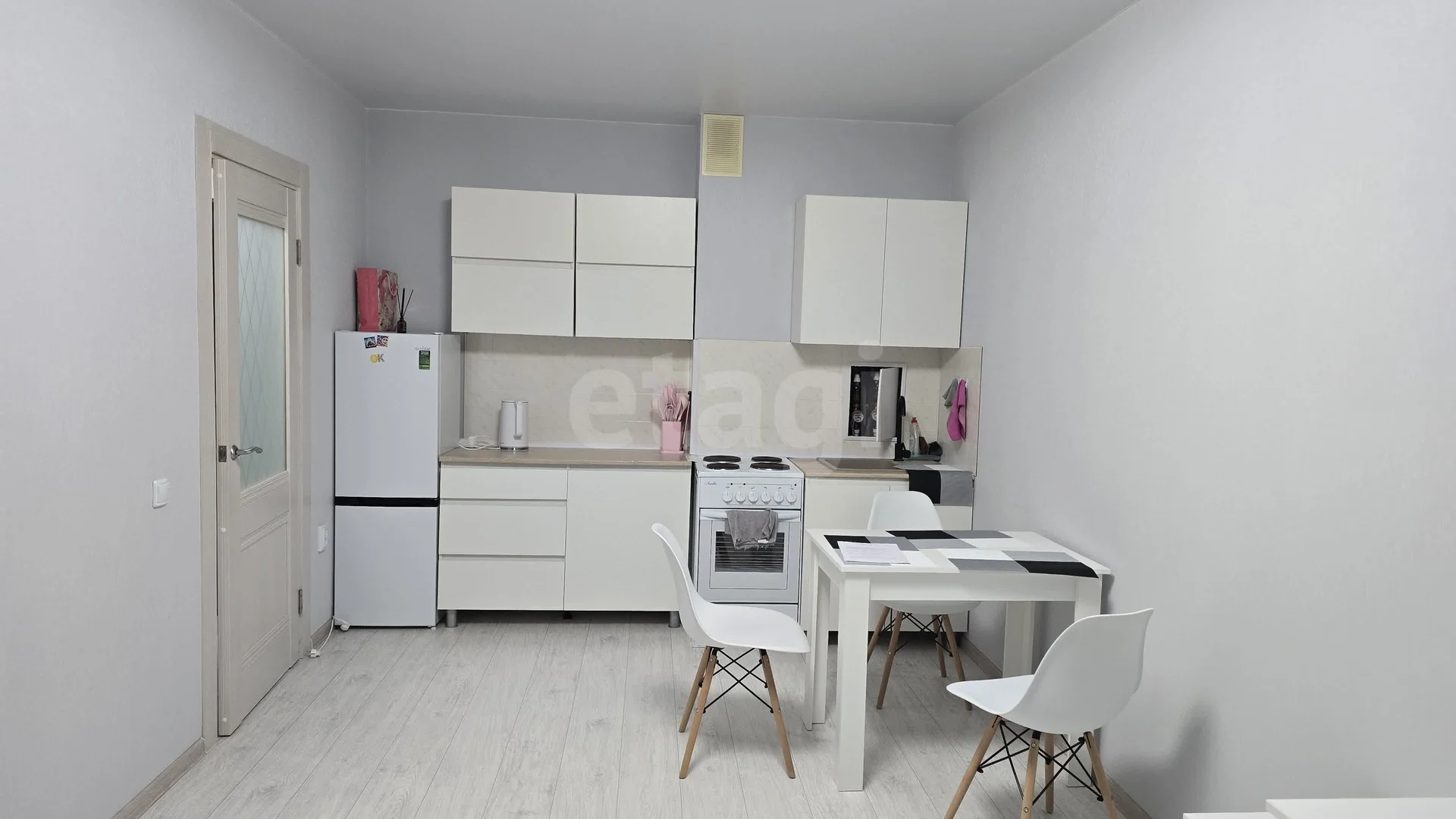 Студия, 25.2м² (улица Генерал-лейтенанта Александра Сапрунова, 13) - миниатюра 2
