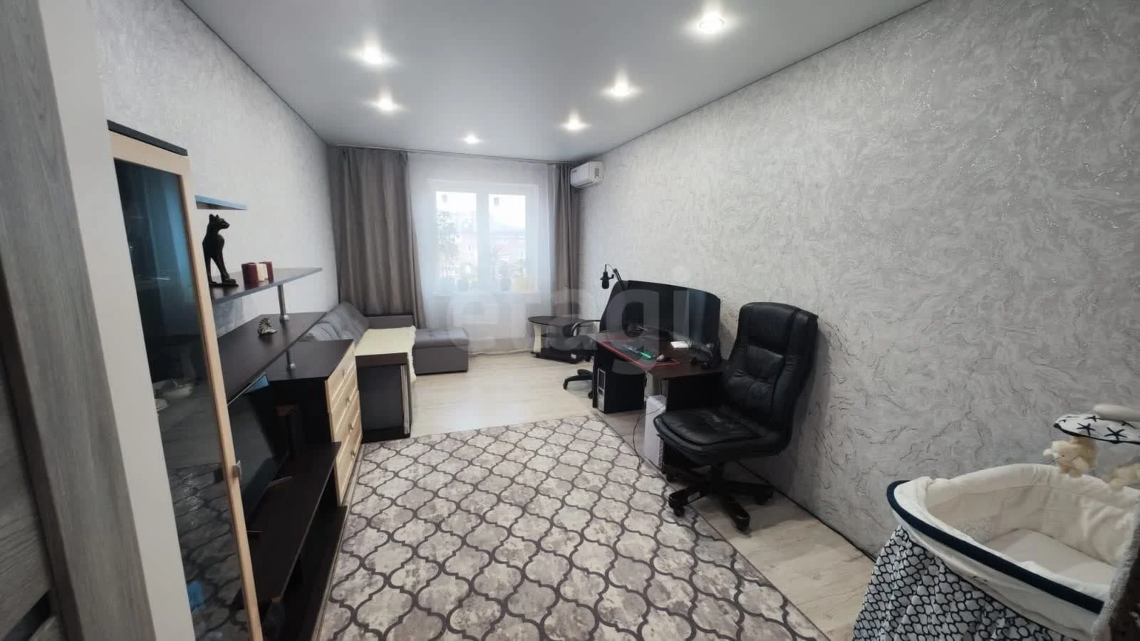 3-к квартира, 73.8м² (Бжегокайская улица, 90/3к1) - миниатюра 2