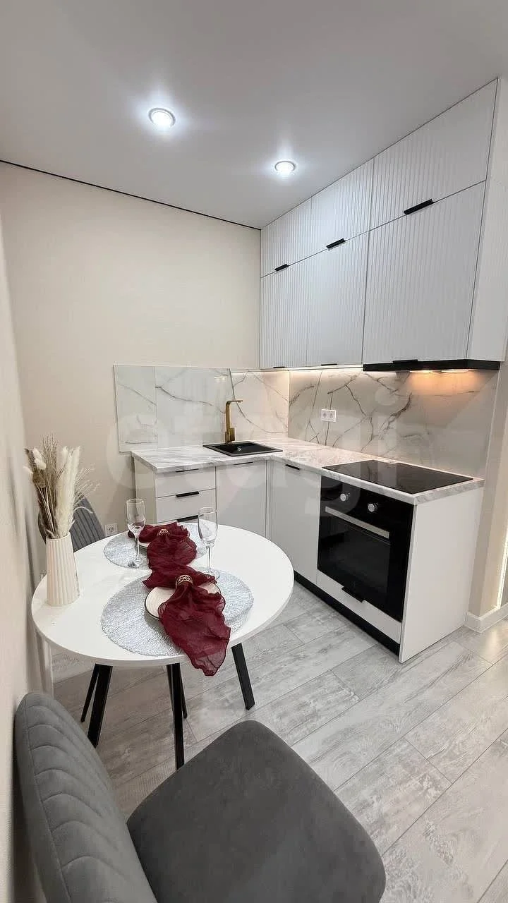 1-к квартира, 40м² (улица Евгении Жигуленко, 7к1) - миниатюра 2