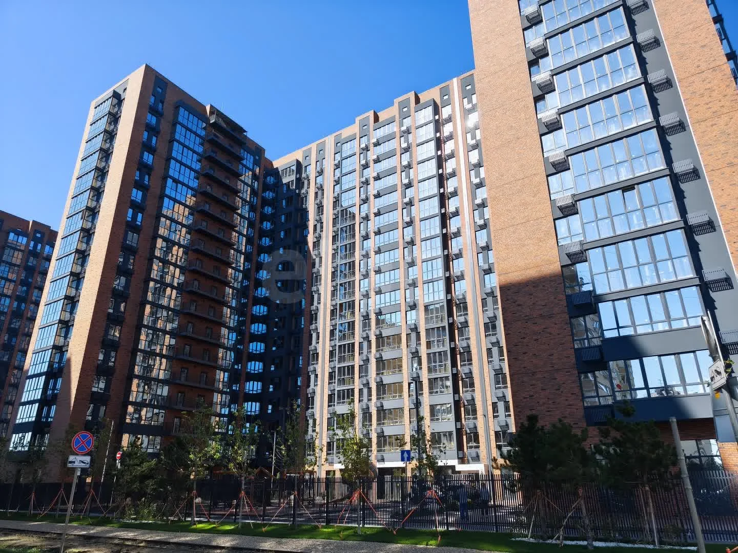 3-к квартира, 93.7м² (Круговая улица, 4/1к3) - изображение 1