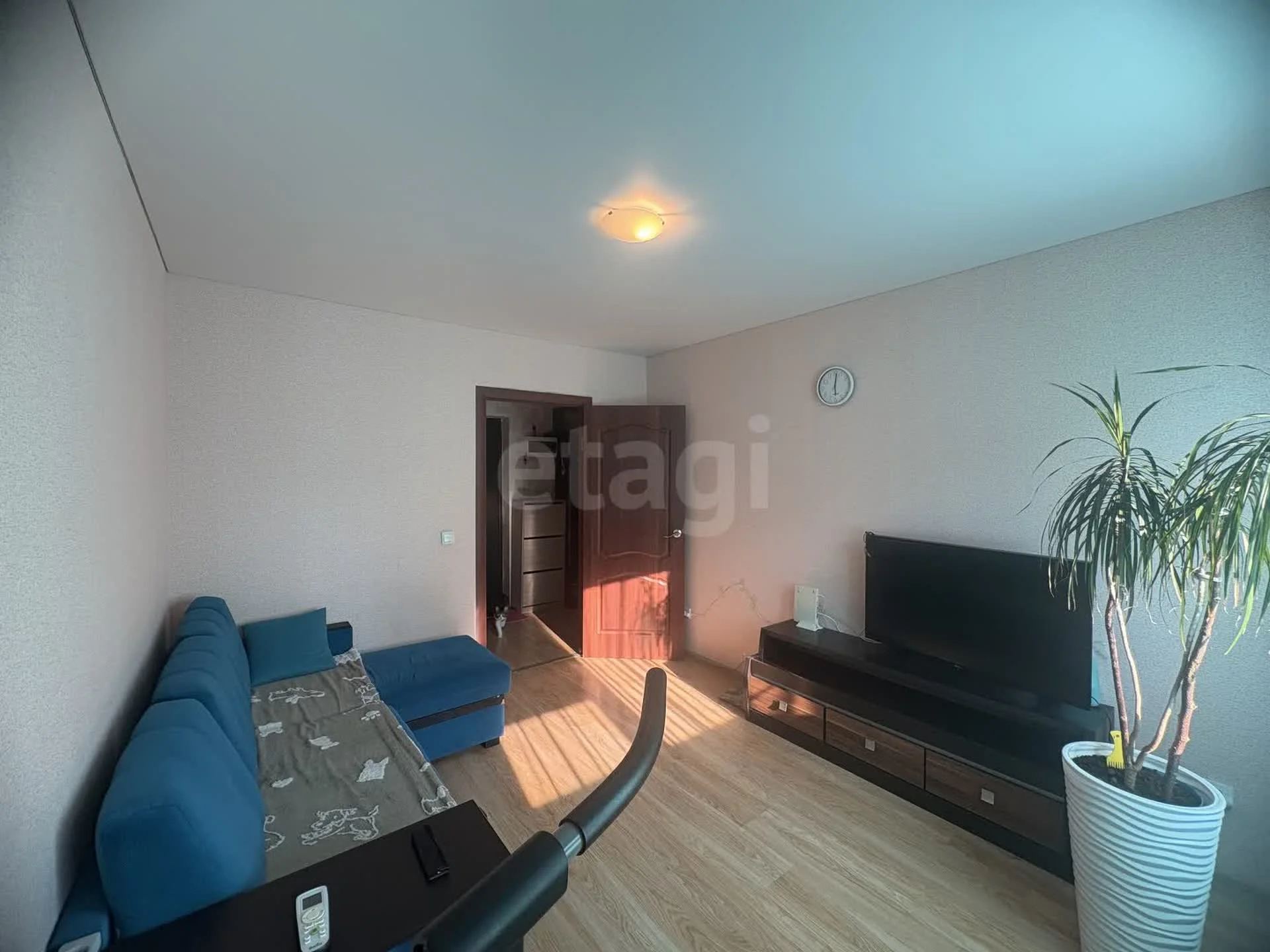 3-к квартира, 65м² (улица имени Туполева А.Н., 4) - миниатюра 7