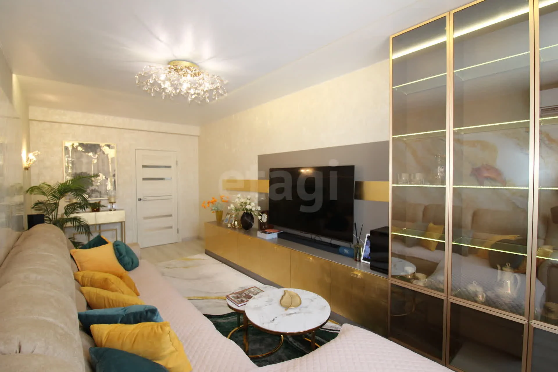 3-к квартира, 82.8м² (Командорская улица, 6) - миниатюра 2