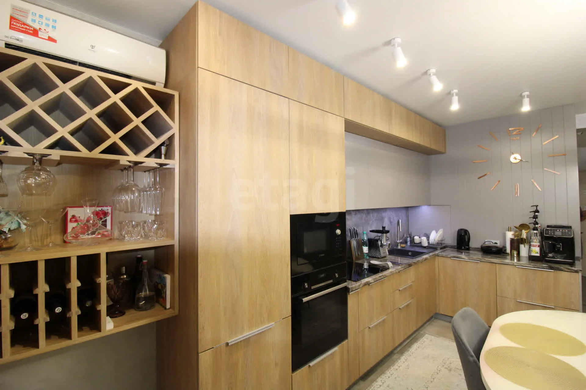3-к квартира, 82.8м² (Командорская улица, 6) - миниатюра 8