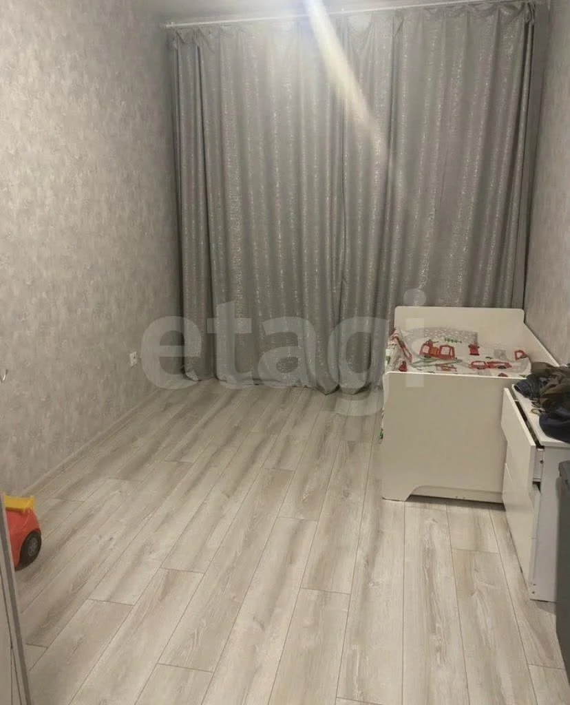 2-к квартира, 51.3м² (улица Ивана Рослого, 16к1) - миниатюра 3