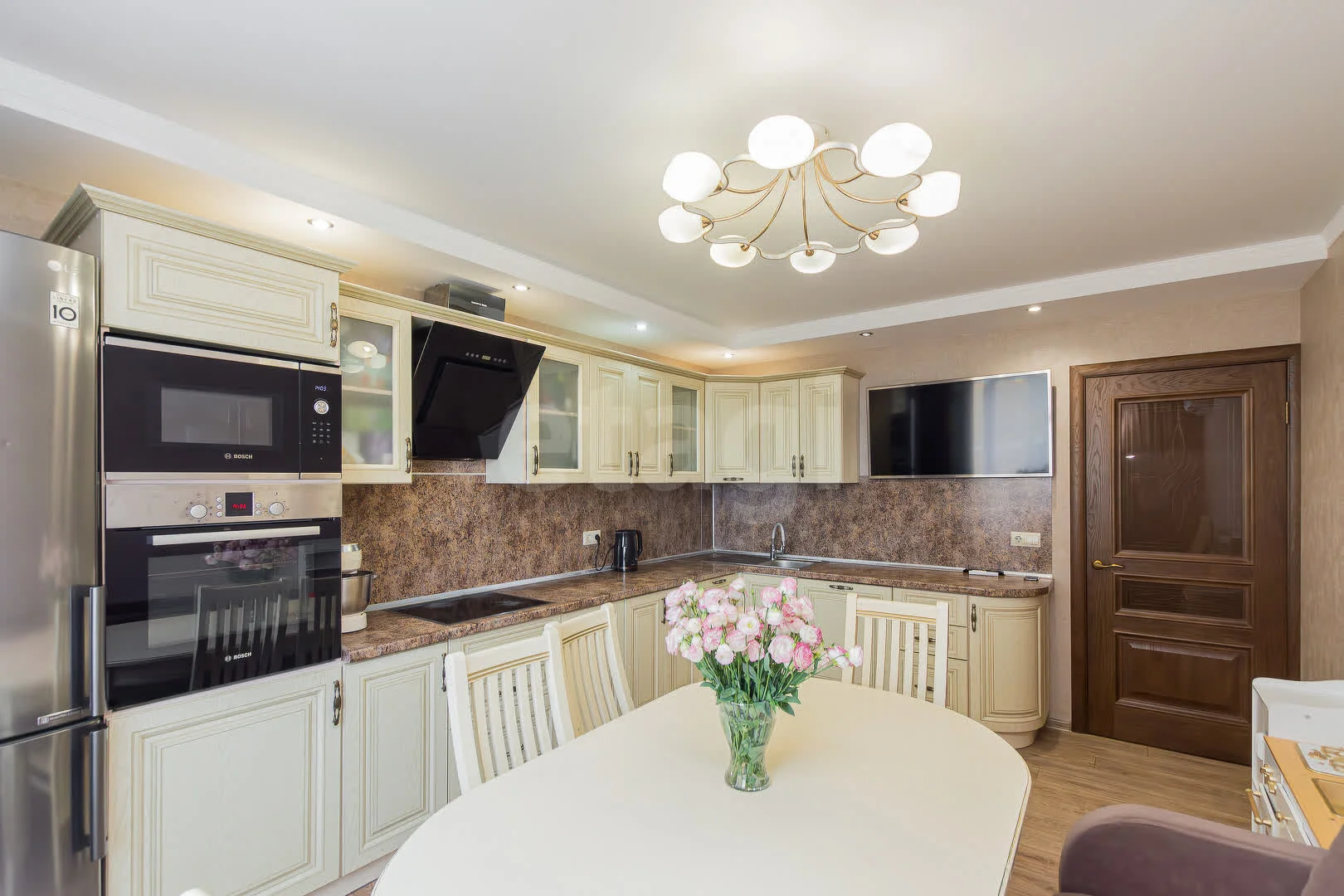 2-к квартира, 65м² (улица Академика Лукьяненко, 36) - изображение 1
