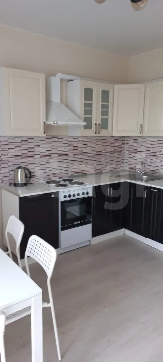 1-к квартира, 41.1м² (Восточно-Кругликовская улица, 42/3к2) - миниатюра 2
