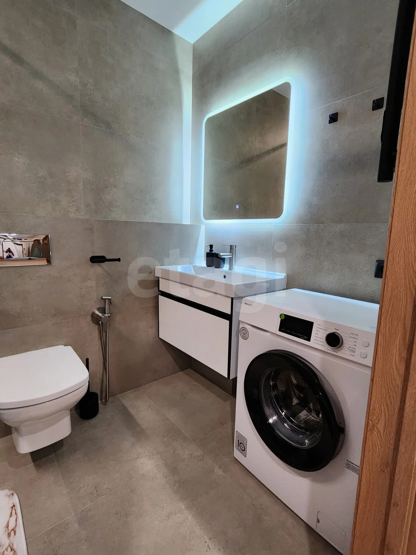 3-к квартира, 65.7м² (Колхозная улица, 5) - миниатюра 3