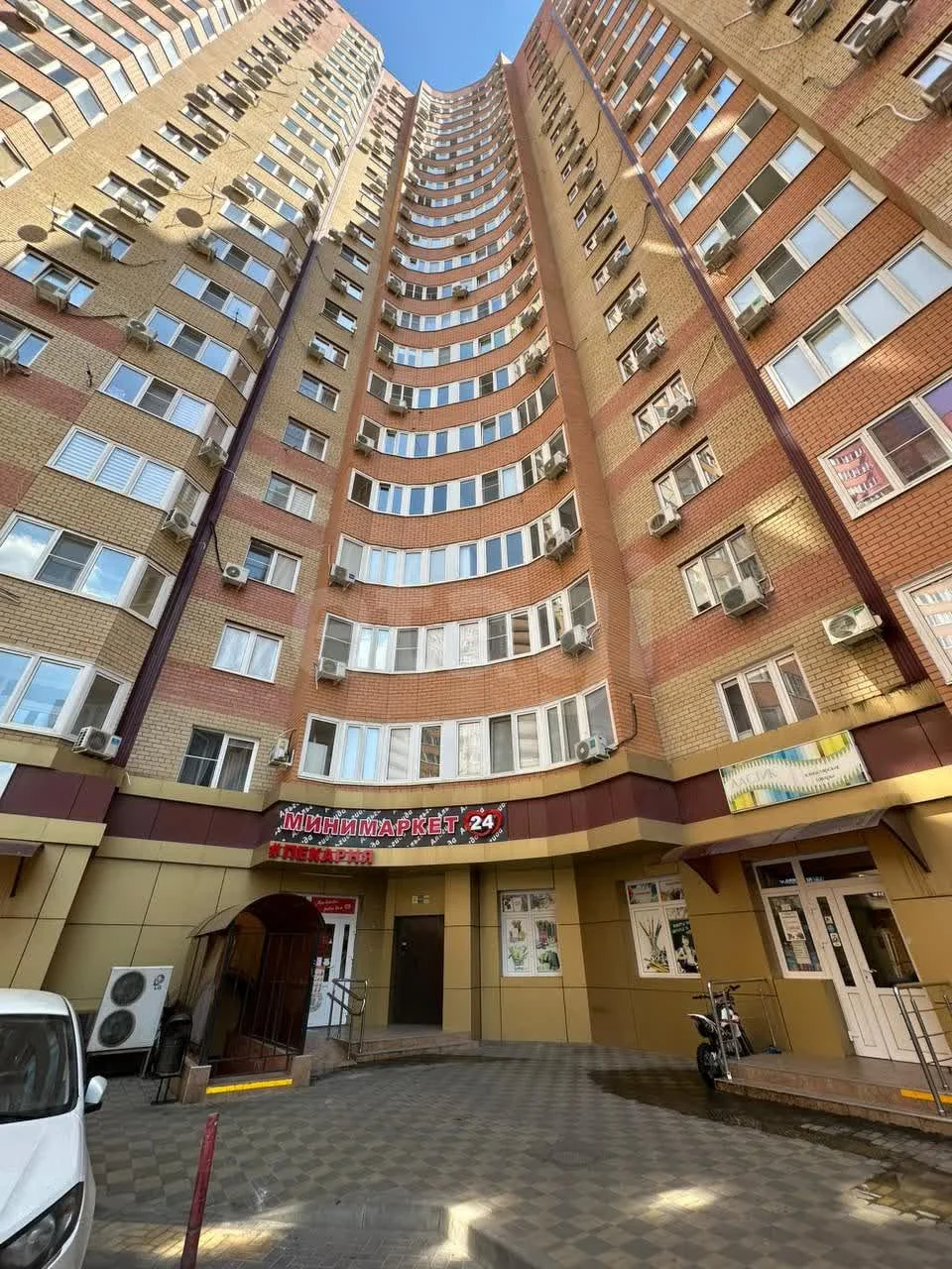 2-к квартира, 54м² (улица им. Героя Яцкова И.В., 15к2) - миниатюра 31
