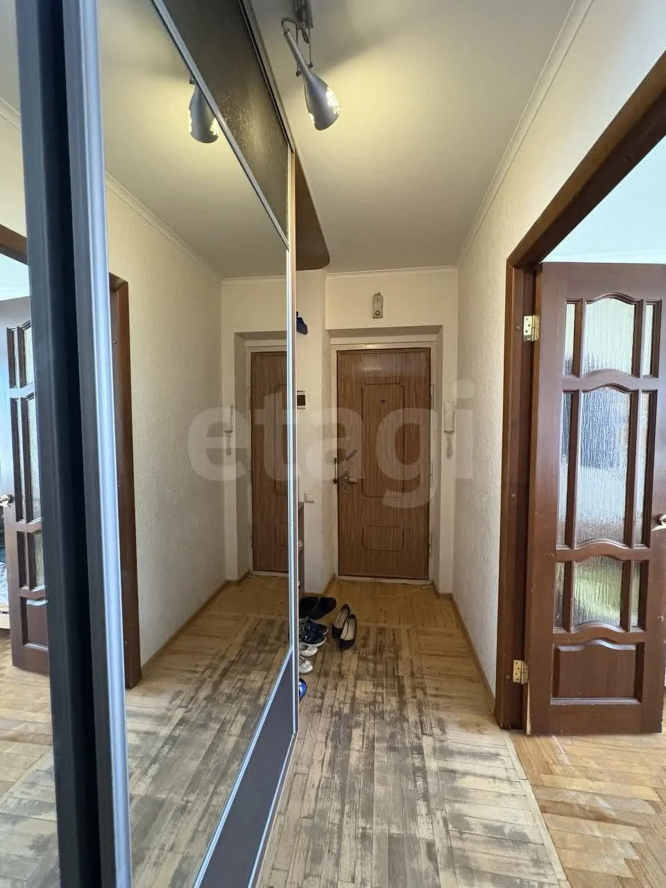 2-к квартира, 49м² (улица 3-я Линия Нефтяников, 7) - миниатюра 16