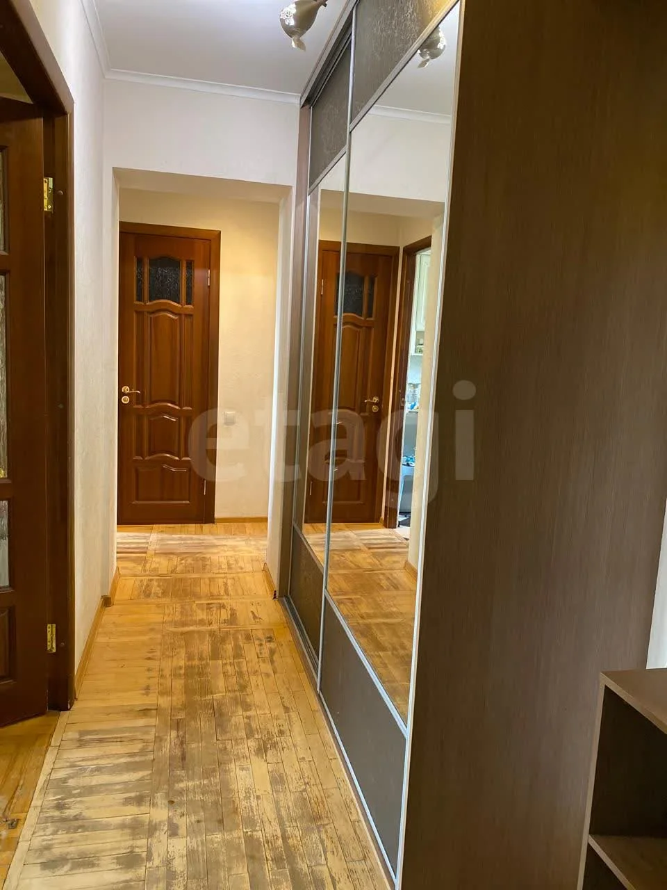 2-к квартира, 49м² (улица 3-я Линия Нефтяников, 7) - миниатюра 6