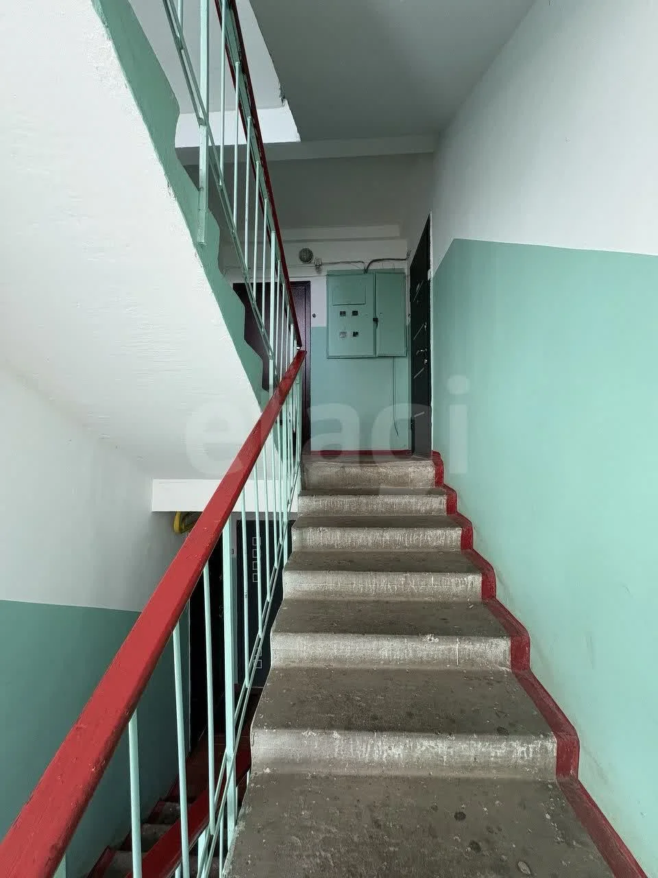 2-к квартира, 49м² (улица 3-я Линия Нефтяников, 7) - миниатюра 9