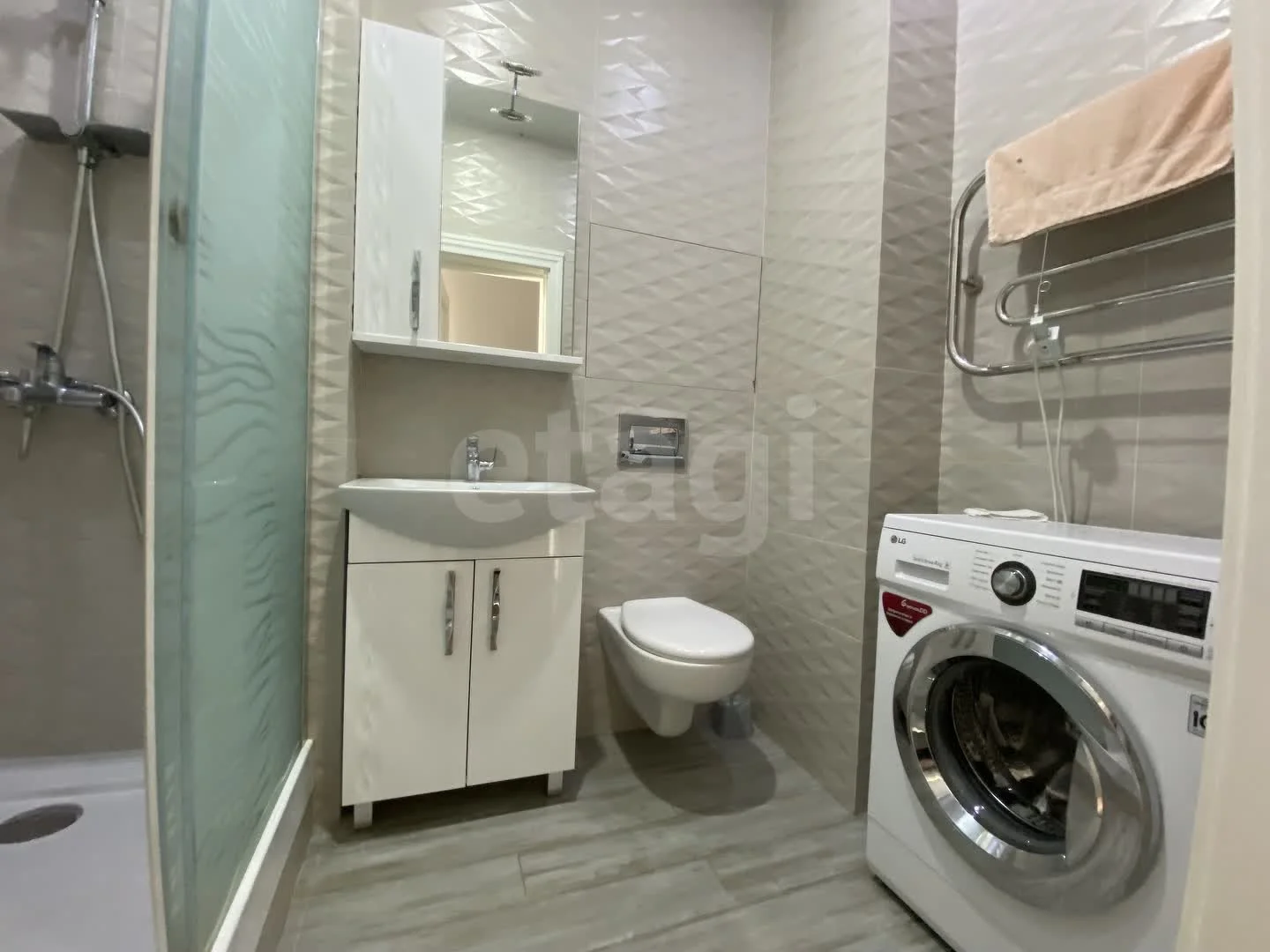 2-к квартира, 61.3м² (Домбайская улица, 6) - миниатюра 16