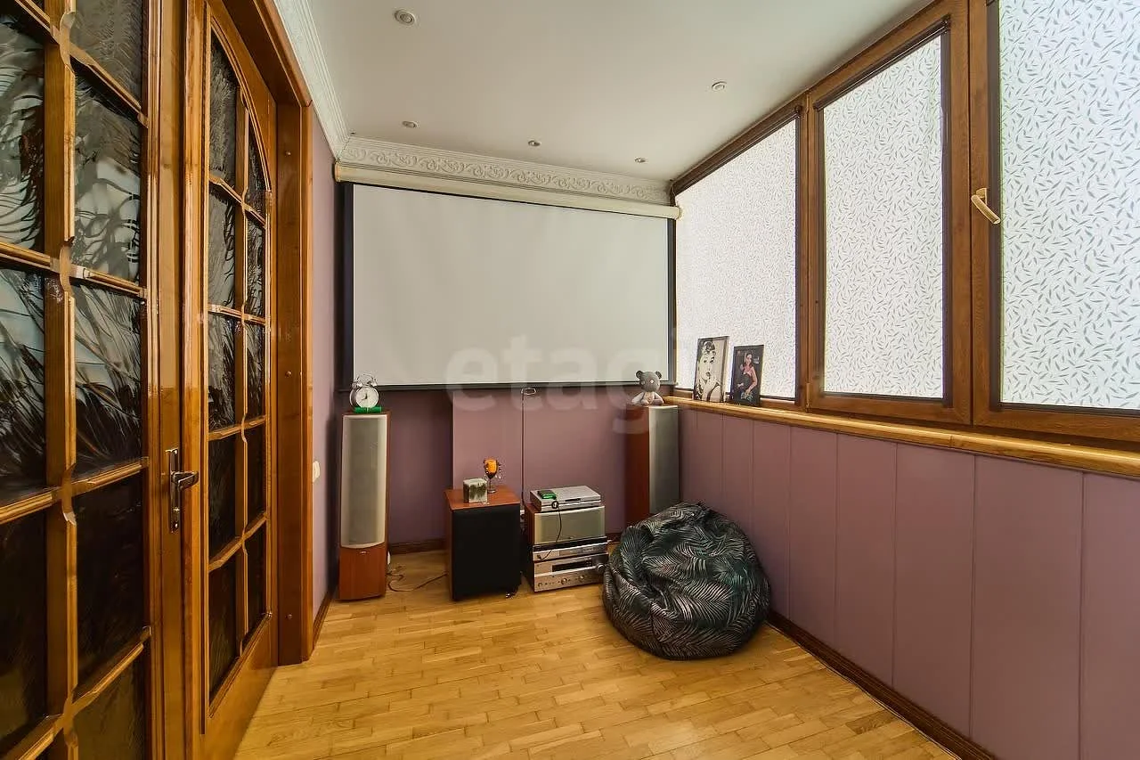 4-к+ квартира, 130м² (улица Академика Пустовойта, 6) - миниатюра 9