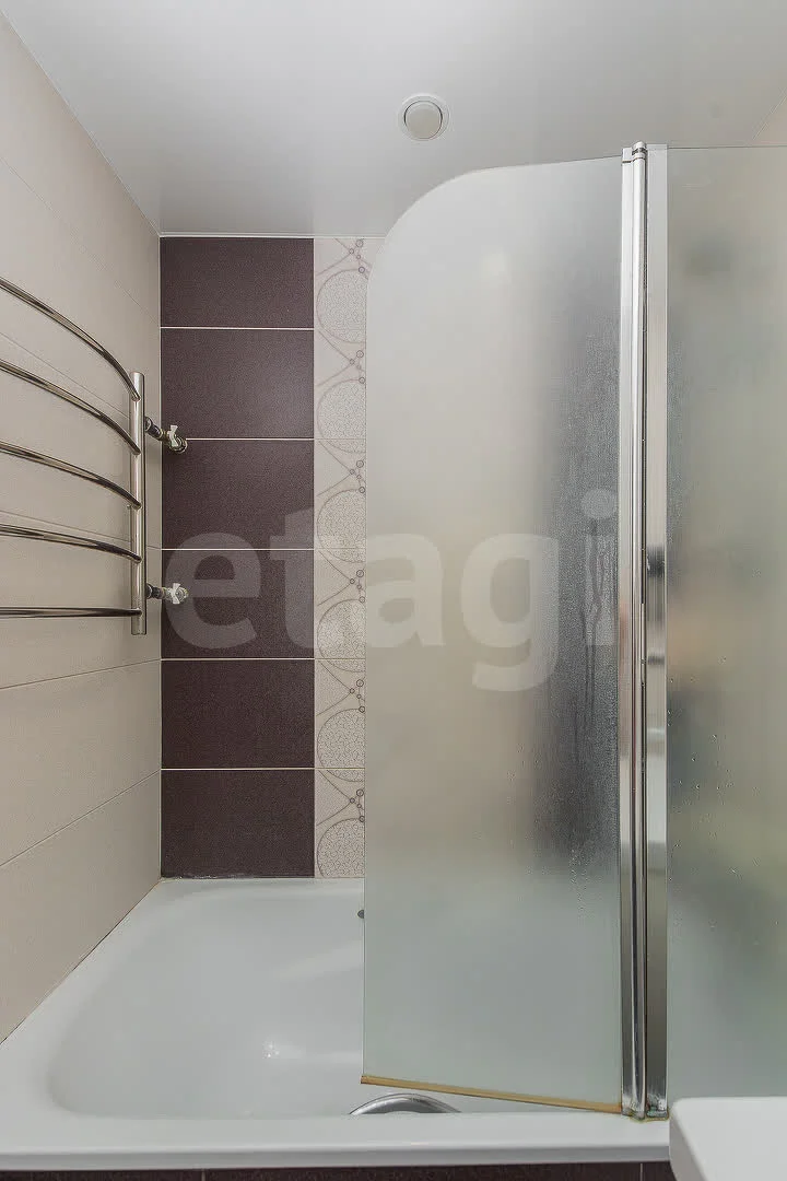 3-к квартира, 60.8м² (улица Вишняковой, 51) - миниатюра 21