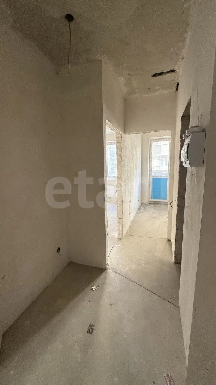 2-к квартира, 56.5м² (улица Лётчика Позднякова, 2к22) - миниатюра 3
