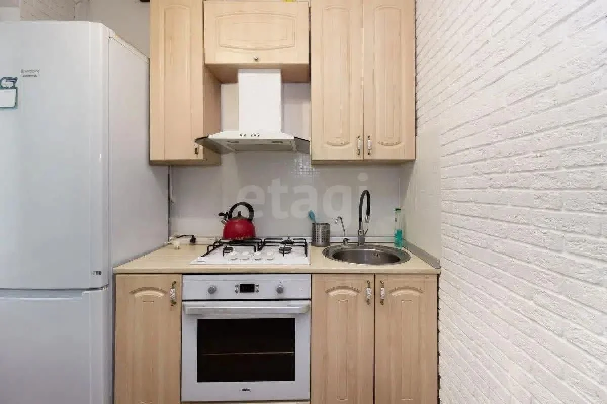 3-к квартира, 47.3м² (Симферопольская улица, 38) - миниатюра 16