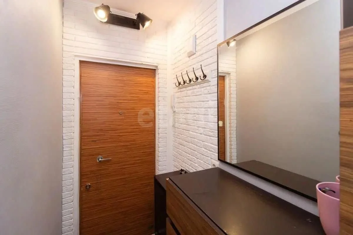 3-к квартира, 47.3м² (Симферопольская улица, 38) - миниатюра 21