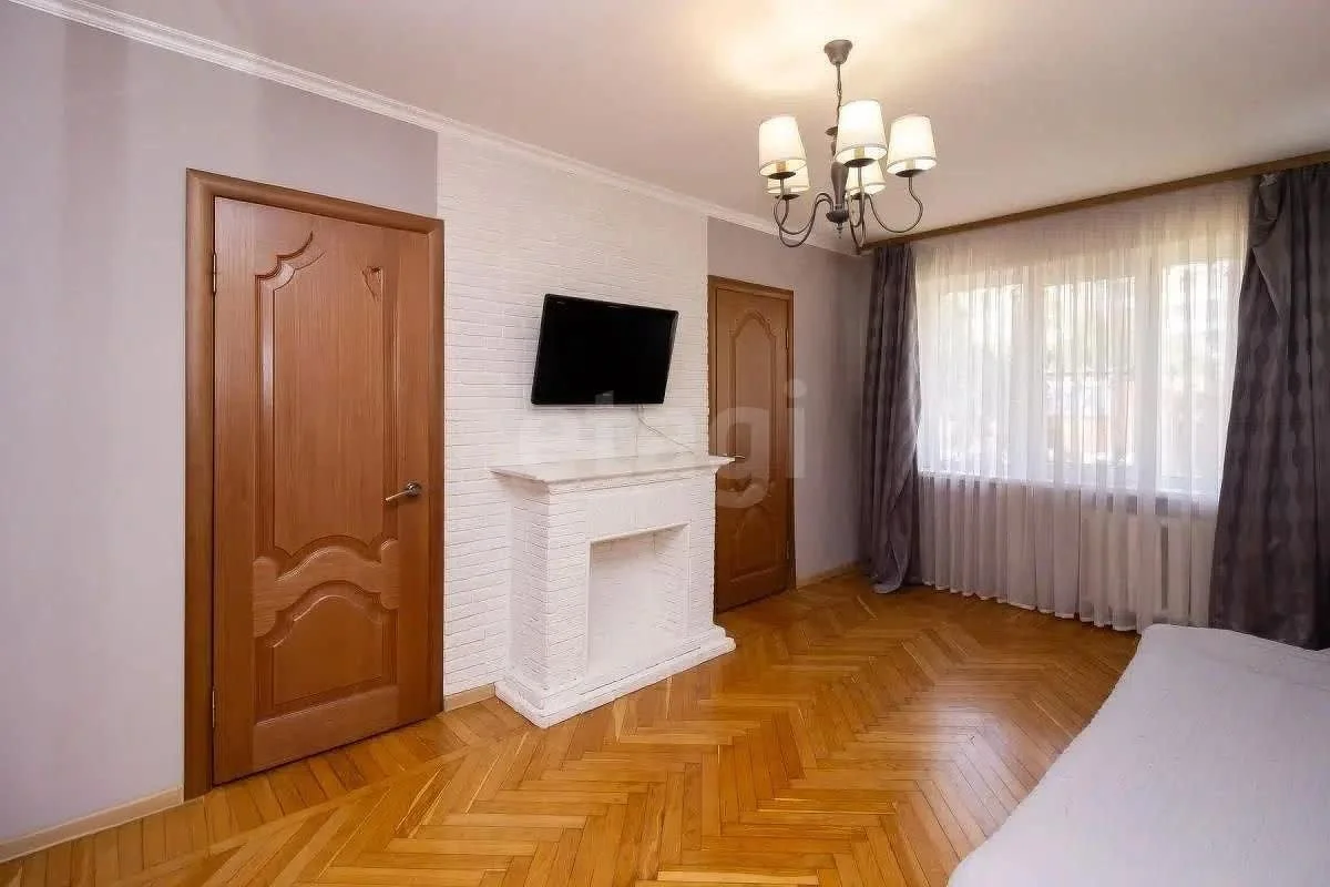 3-к квартира, 47.3м² (Симферопольская улица, 38) - миниатюра 6