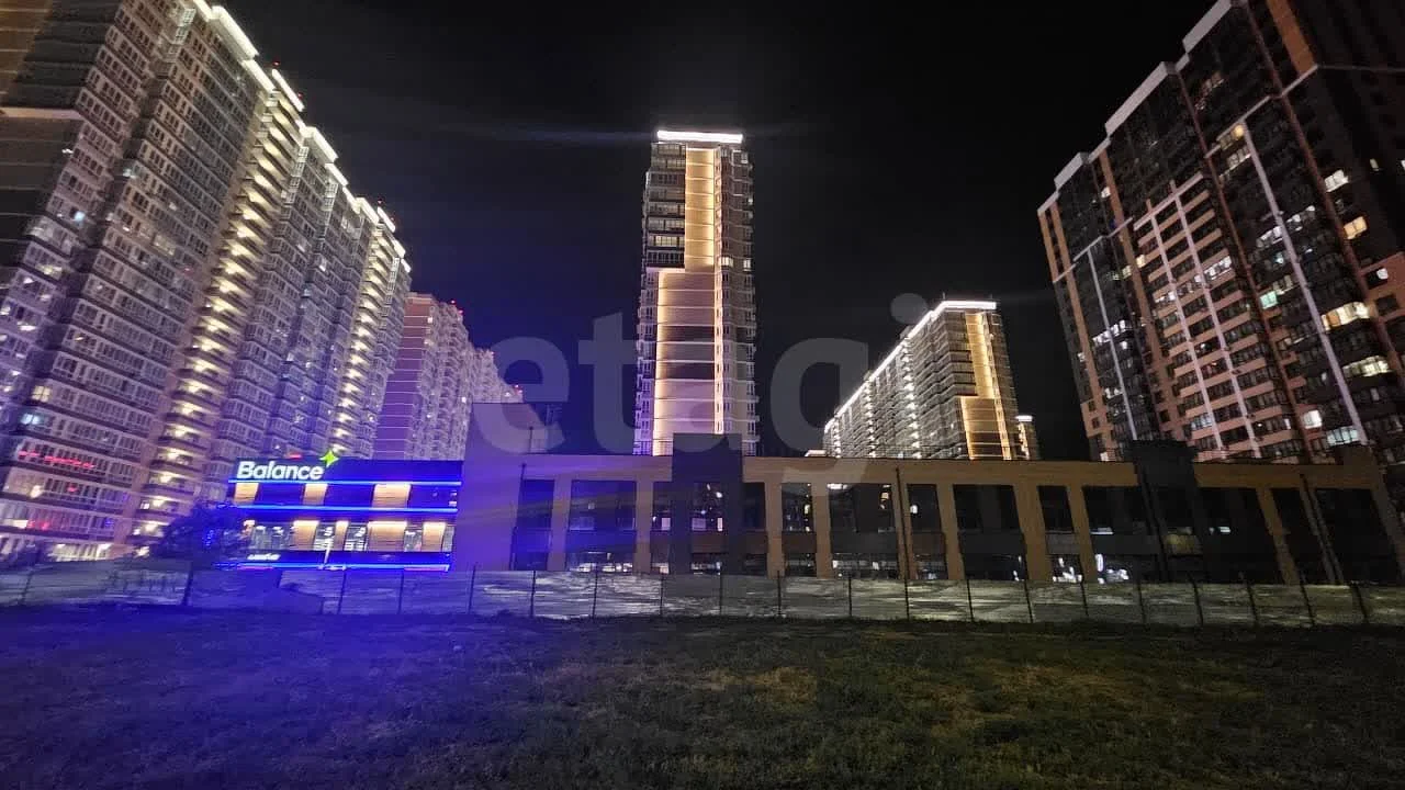 1-к квартира, 33м² (улица имени Героя Георгия Бочарникова, 4) - миниатюра 3
