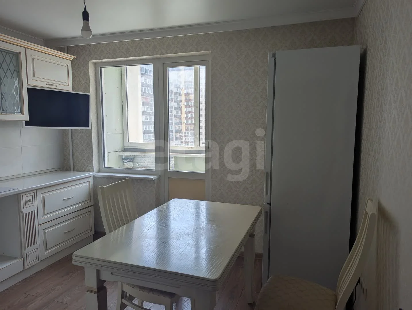 2-к квартира, 56.9м² (проспект Чекистов, 40) - миниатюра 4