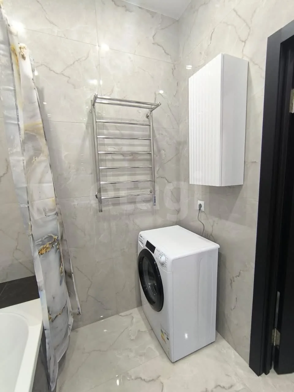 3-к квартира, 70.7м² (улица имени Генерала Корнилова, 9к2) - миниатюра 16