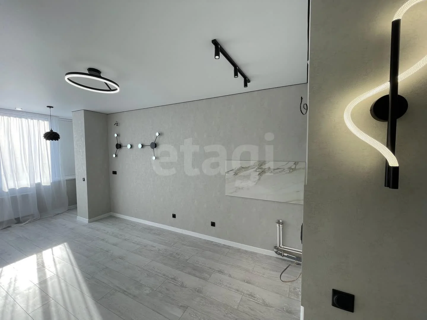 Студия, 19.4м² (улица Евгении Жигуленко, 7к1) - миниатюра 2